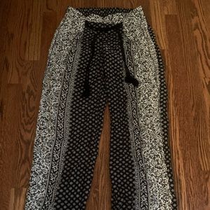 Flowy hippie pants with tassel